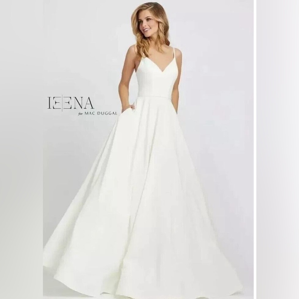 Mac Duggal CLASSIC A-LINE V-NECK BALLGOWN NWT WHITE